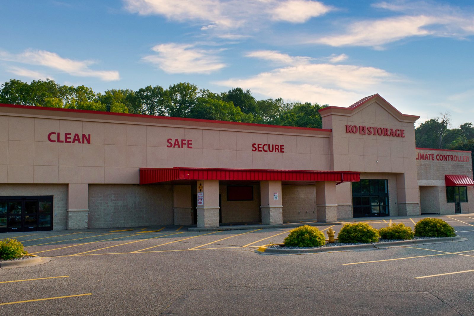 Completed KO Storage facility with climate-controlled retail frontage and drive-up canopy